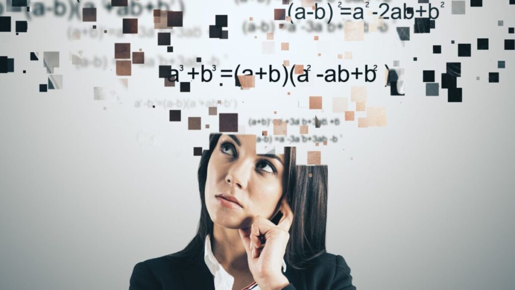 Algorithm หรือชุดของคำสั่งที่สร้างไว้ตามขั้นตอน คือ